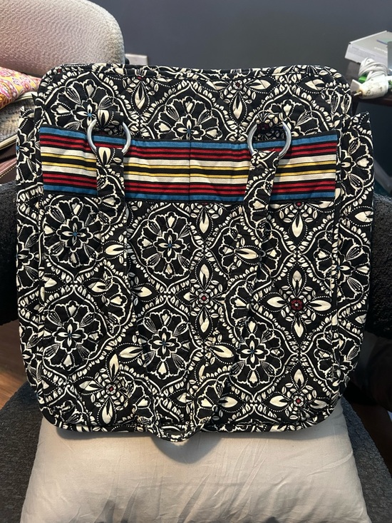 Vera Bradley Handbags - Vera Bradley Barcelona Black & White Geo Floral Quilted Tote